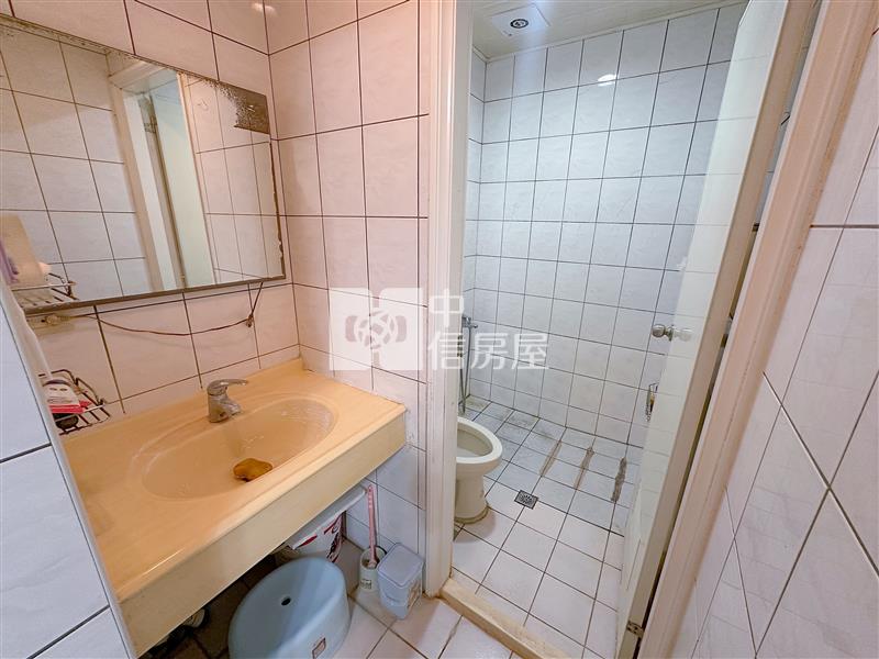 樹義國小花園車庫美別墅房屋室內格局與周邊環境