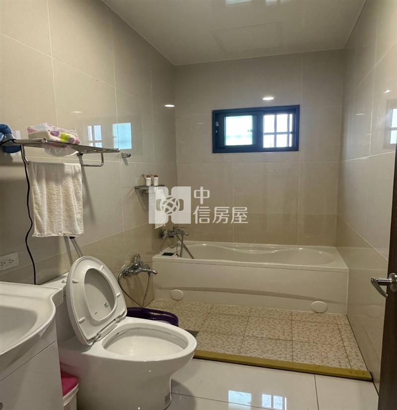 土庫全新農舍606坪房屋室內格局與周邊環境