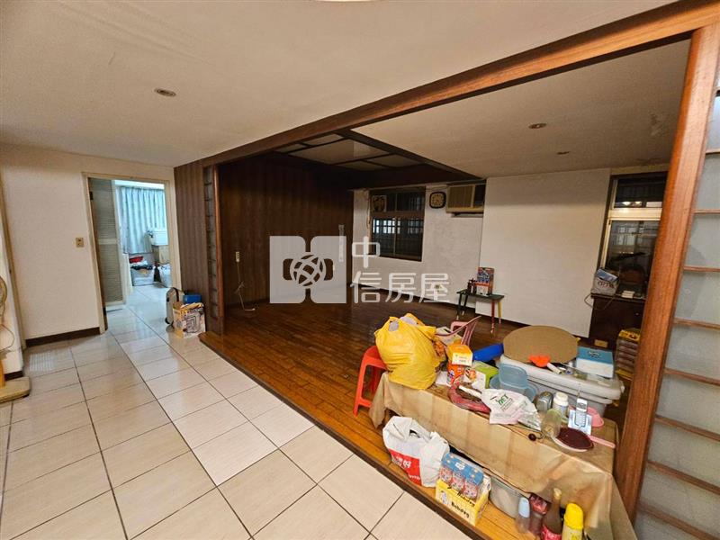 ▲中興雙層大宅房屋室內格局與周邊環境