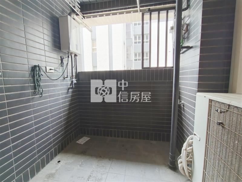 國平重劃區兩房-新悅城香榭,高樓層,美裝潢房屋室內格局與周邊環境