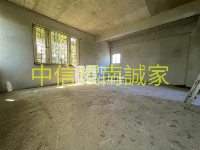 中央大學合法農舍房屋室內格局與周邊環境