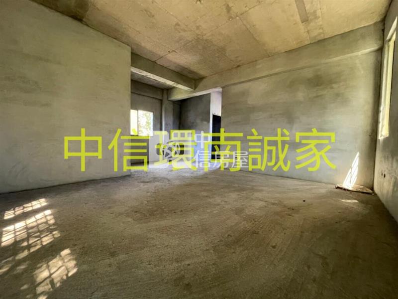 中央大學合法農舍房屋室內格局與周邊環境