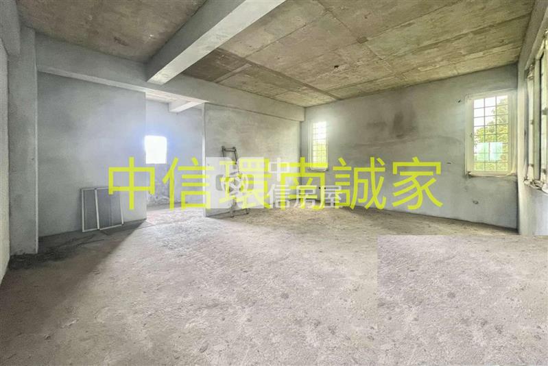 中央大學合法農舍房屋室內格局與周邊環境