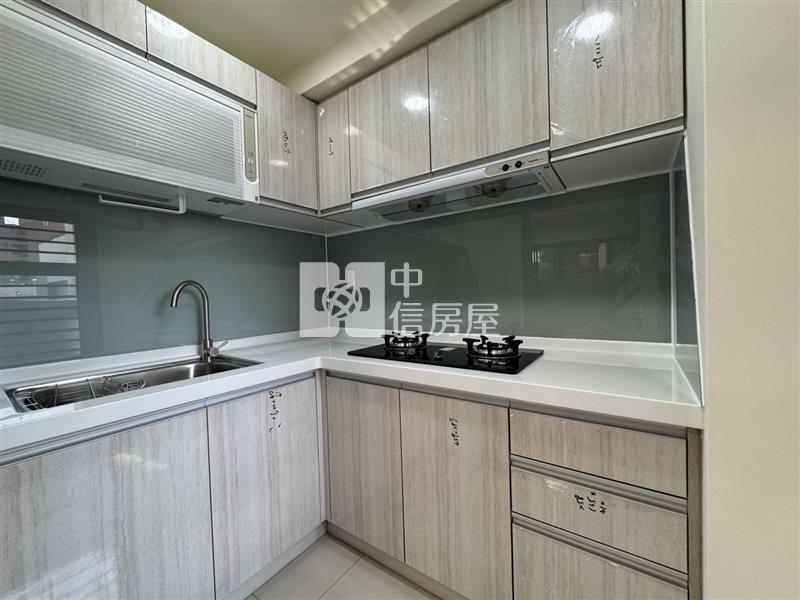 凱旋大地美三房房屋室內格局與周邊環境