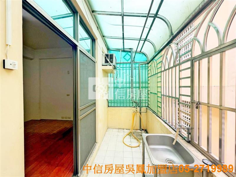 福樂國小車庫別墅房屋室內格局與周邊環境