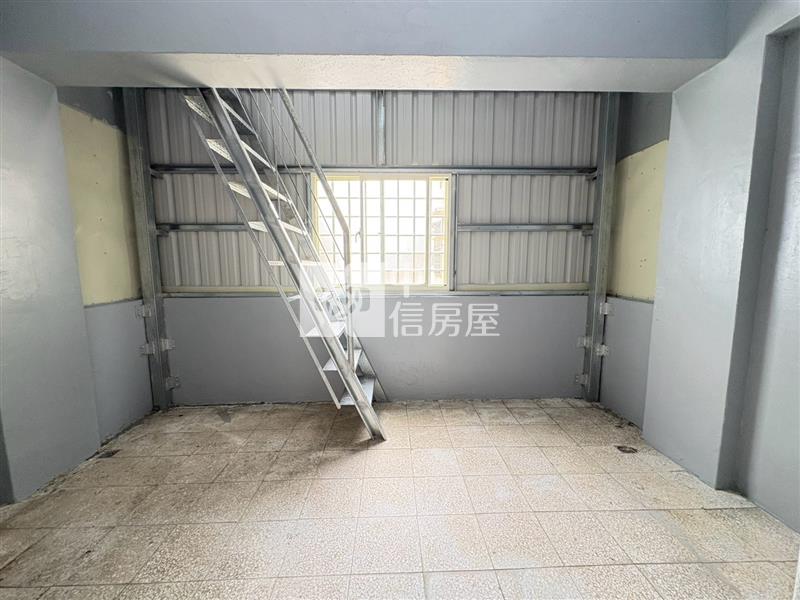 頂山腳社區型整新透天房屋室內格局與周邊環境