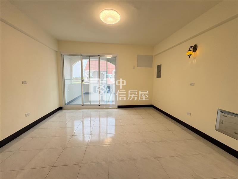 頂山腳社區型整新透天房屋室內格局與周邊環境
