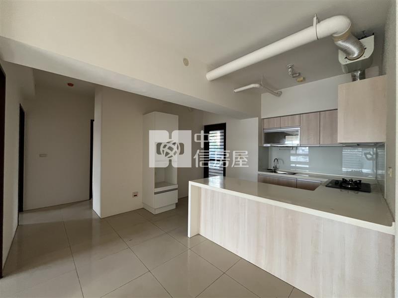國圖館3房平車|露臺戶|全新未住房屋室內格局與周邊環境