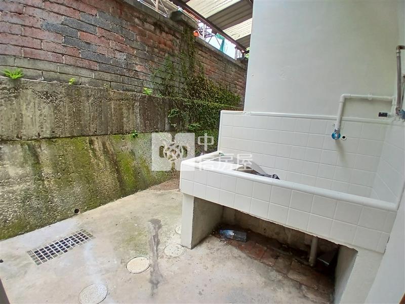 水美國小全新整理透天房屋室內格局與周邊環境