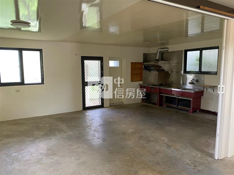 三灣休閒平坦合法農舍房屋室內格局與周邊環境