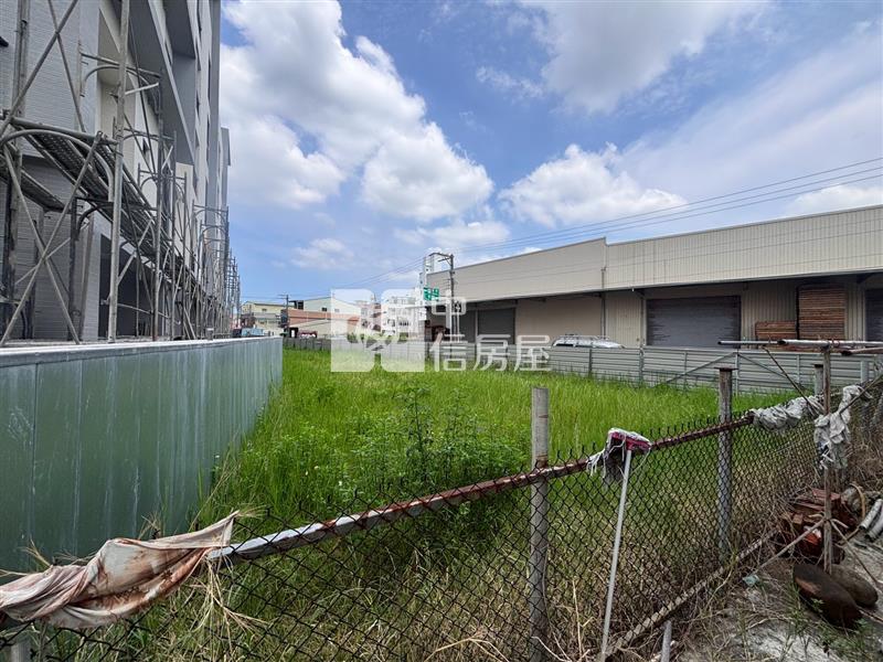 仁德上崙街105坪建地房屋室內格局與周邊環境