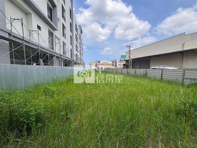 仁德上崙街105坪建地房屋室內格局與周邊環境