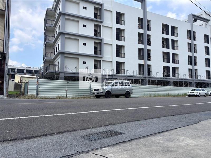 仁德上崙街105坪建地房屋室內格局與周邊環境