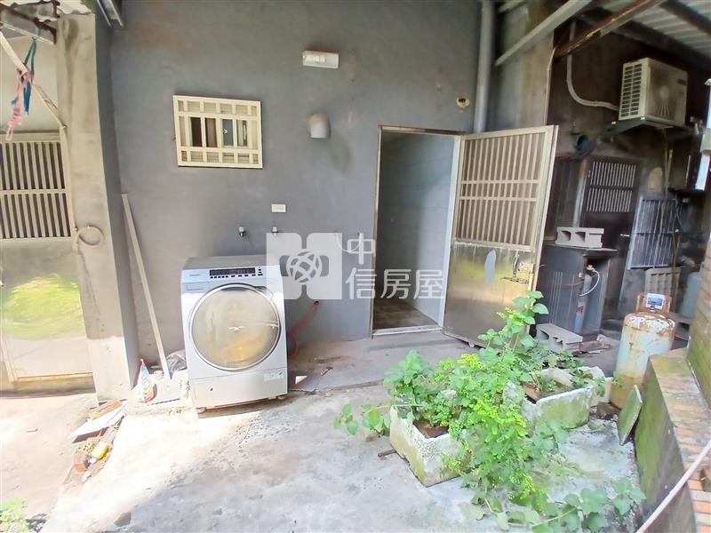 民權路整新透天房屋室內格局與周邊環境