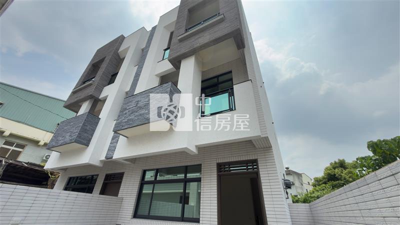西區雙車庫別墅★影音空拍在中信嘉義玉山店房屋室內格局與周邊環境