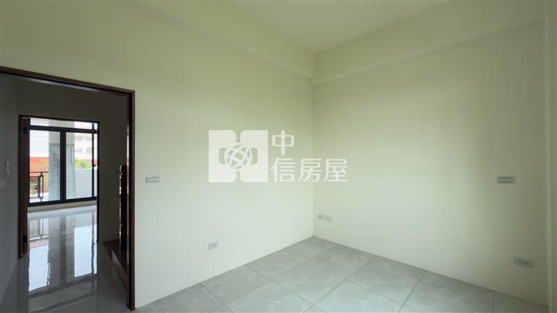 西區雙車庫別墅★影音空拍在中信嘉義玉山店房屋室內格局與周邊環境