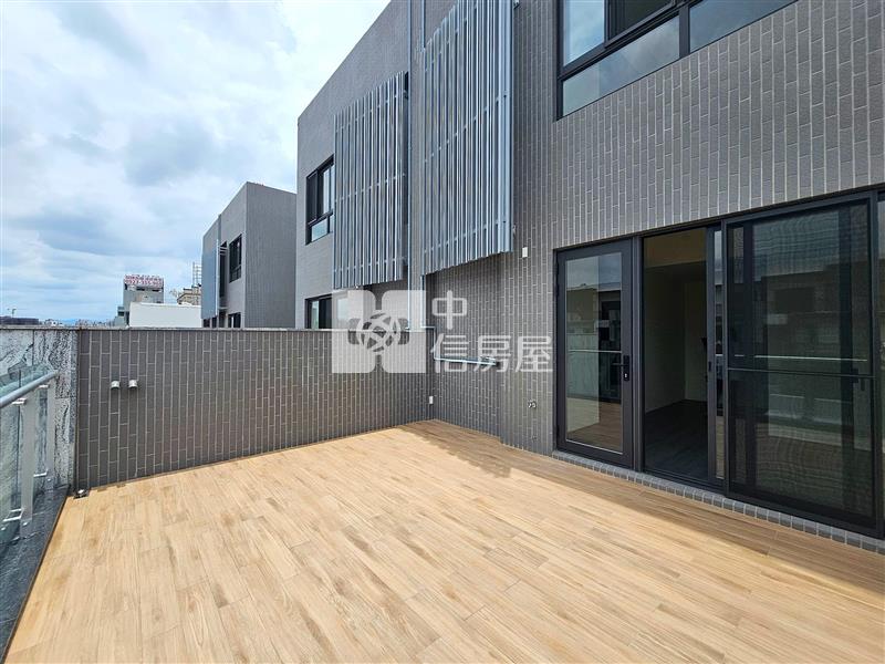 14期稀有釋出優質電梯豪宅房屋室內格局與周邊環境