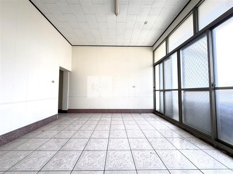 彰化大竹國小透天房屋室內格局與周邊環境