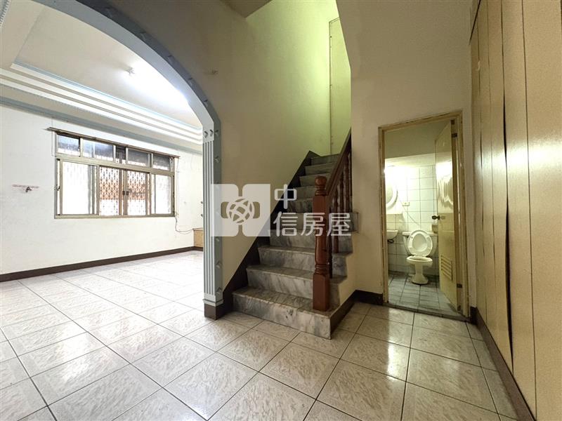 彰化大竹國小透天房屋室內格局與周邊環境