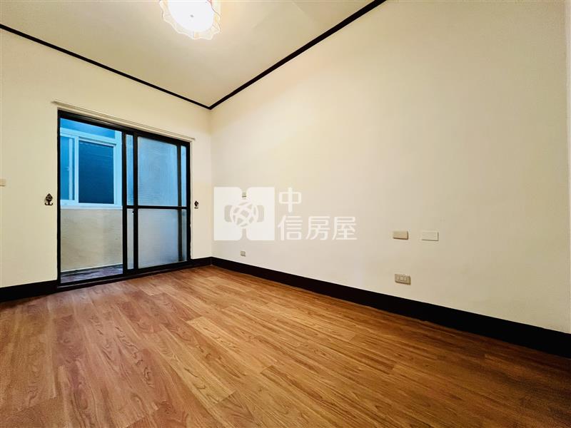 頭份早市旁低樓層三房公寓房屋室內格局與周邊環境