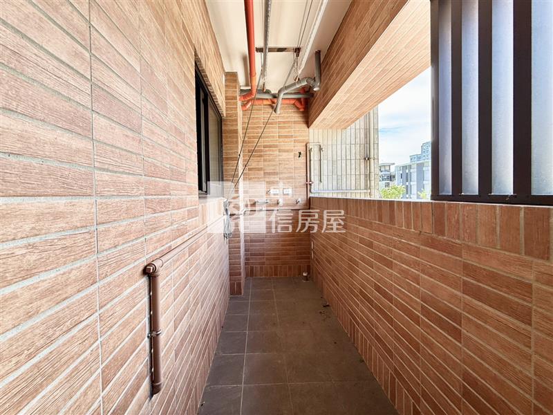 觀音大觀路.草漯國中.平轉.全新電梯2房車房屋室內格局與周邊環境