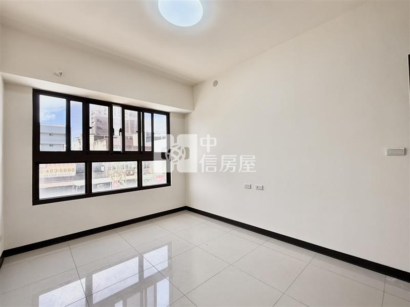 觀音大觀路.草漯國中.平轉.全新電梯2房車房屋室內格局與周邊環境