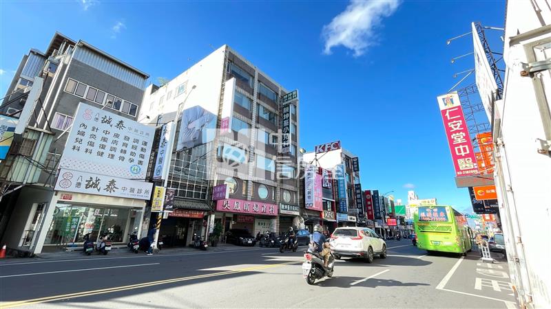 八德介壽路金店面房屋室內格局與周邊環境