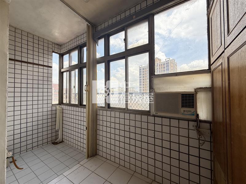 平鎮車站旁邊間景觀大四房房屋室內格局與周邊環境