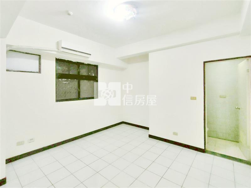 國安國宅溫馨美3房房屋室內格局與周邊環境