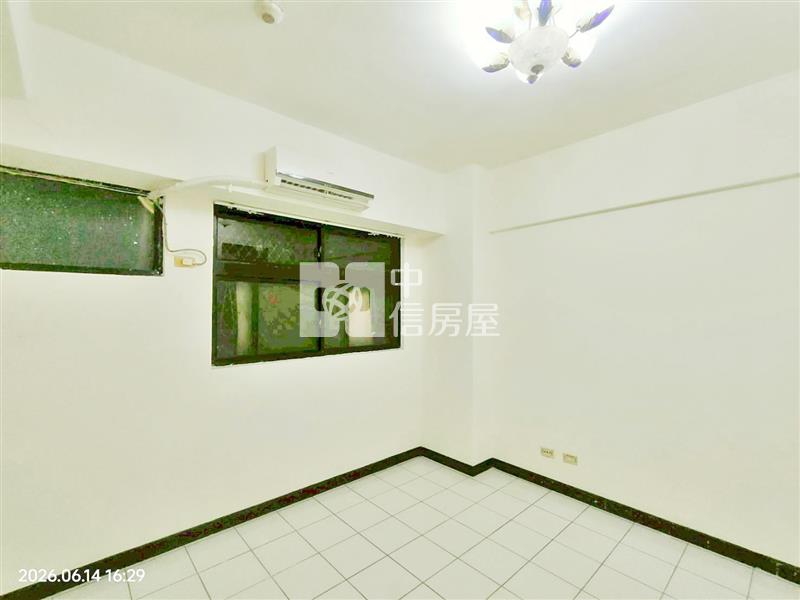 國安國宅溫馨美3房房屋室內格局與周邊環境
