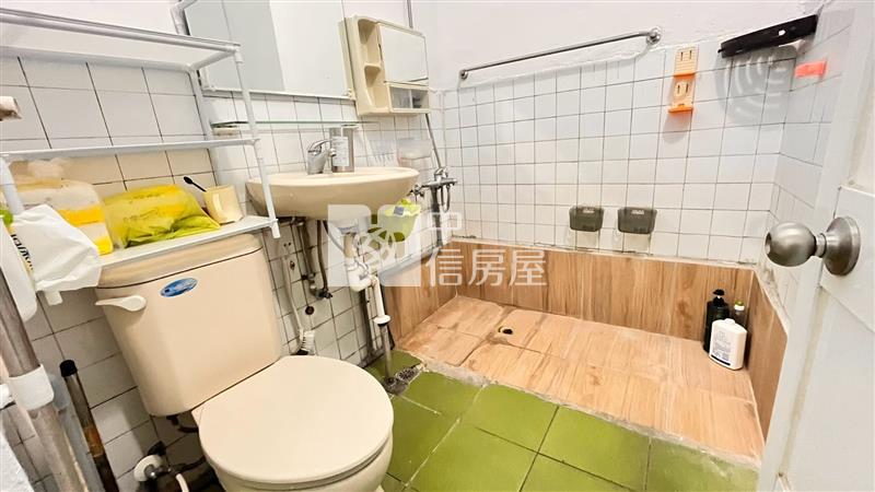 近佛光山超值透天房屋室內格局與周邊環境