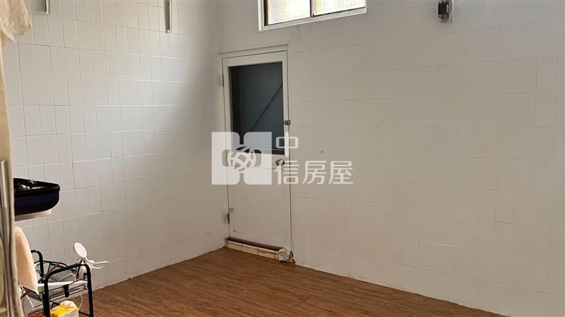 近佛光山超值透天房屋室內格局與周邊環境