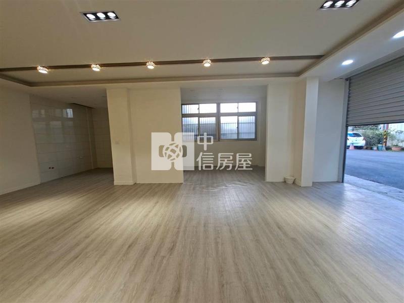 平鎮整新邊間大面寬店面房屋室內格局與周邊環境