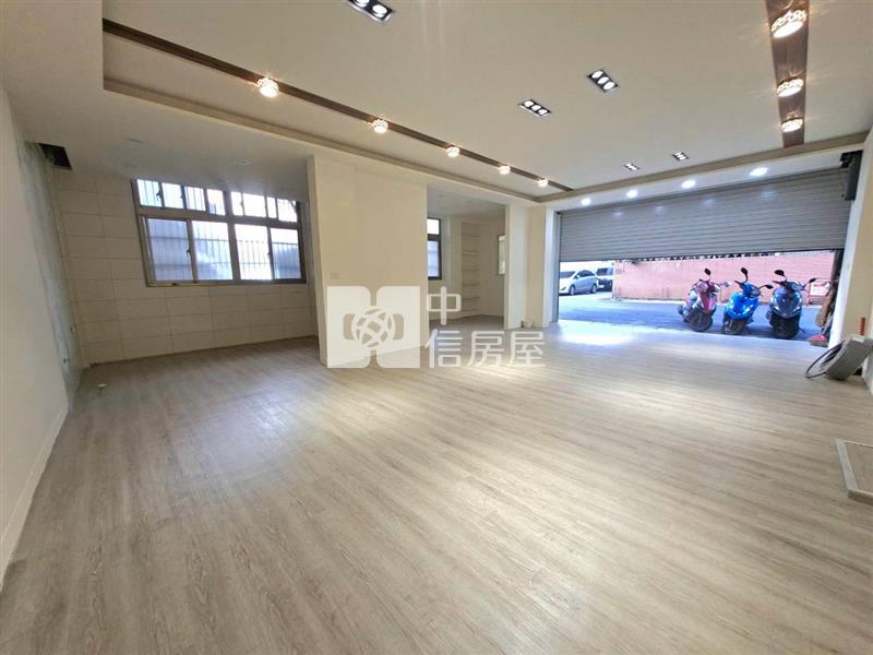 平鎮整新邊間大面寬店面房屋室內格局與周邊環境