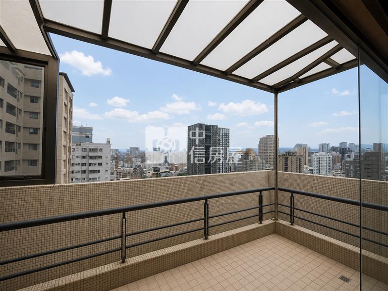 文心森林公園旁同隆上第三房平車房屋室內格局與周邊環境