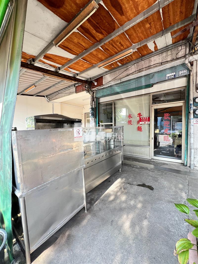 亞洲大學樹仁商圈臨路透店房屋室內格局與周邊環境