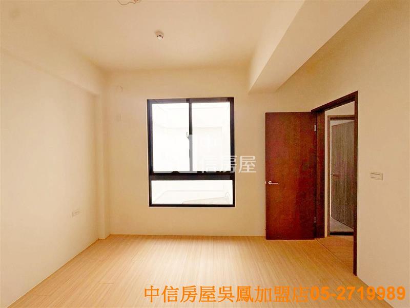 大埔美全新大面寬雙車庫別墅B房屋室內格局與周邊環境