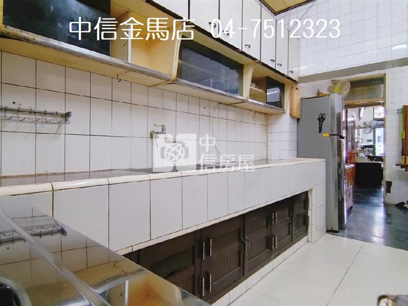 ㊣彰美路乙工透天店面房屋室內格局與周邊環境