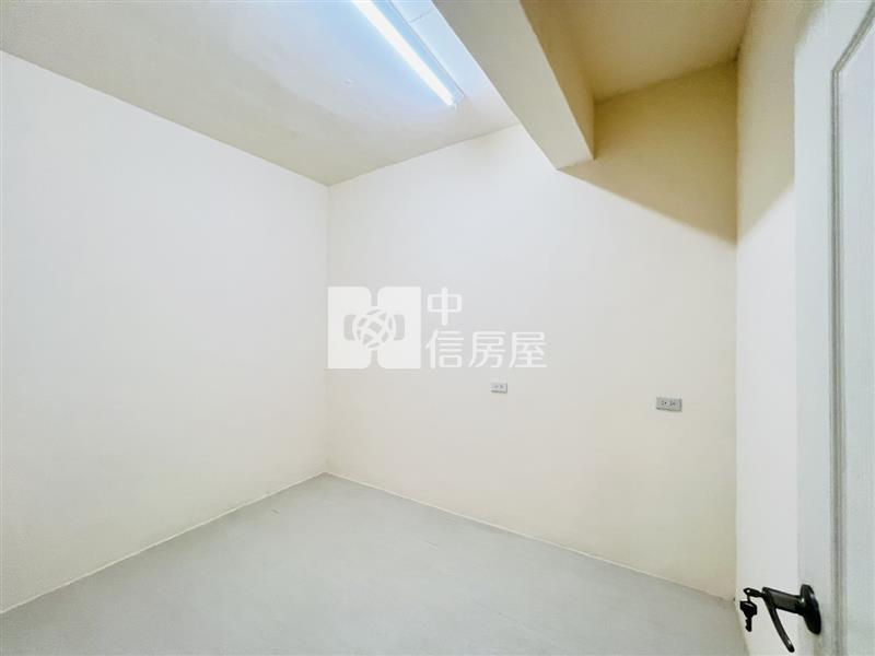 鑫聖中信-平鎮華隆街全新整理美透天房屋室內格局與周邊環境