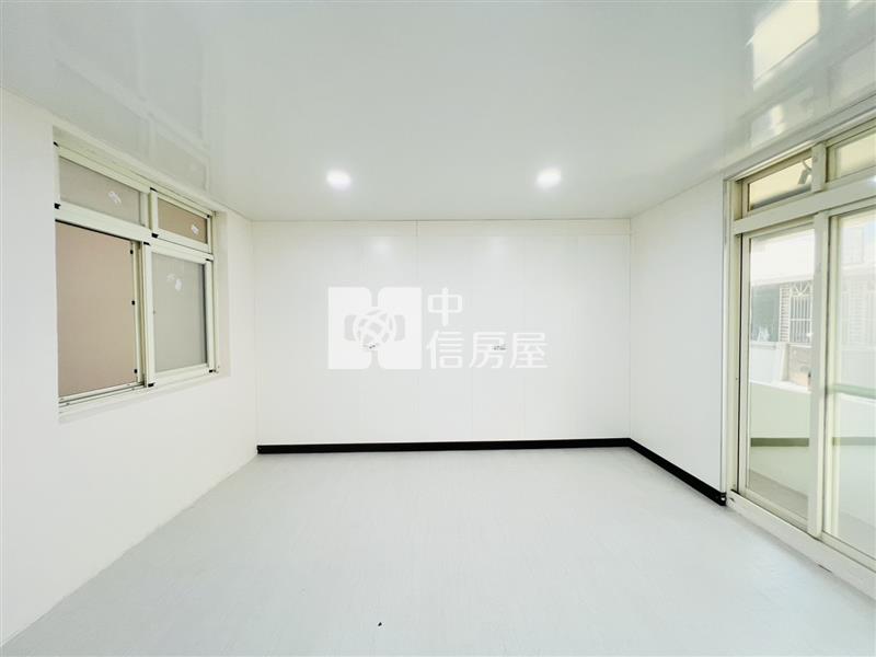 鑫聖中信-平鎮華隆街全新整理美透天房屋室內格局與周邊環境