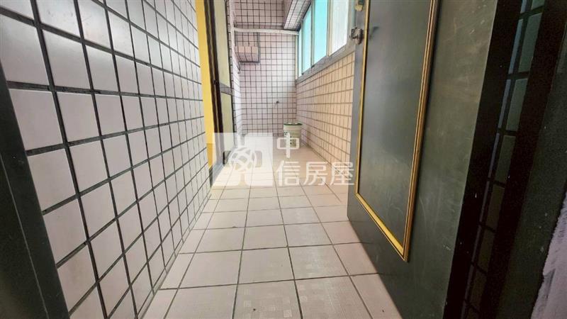 內壢後站健康城市電梯美三房車房屋室內格局與周邊環境