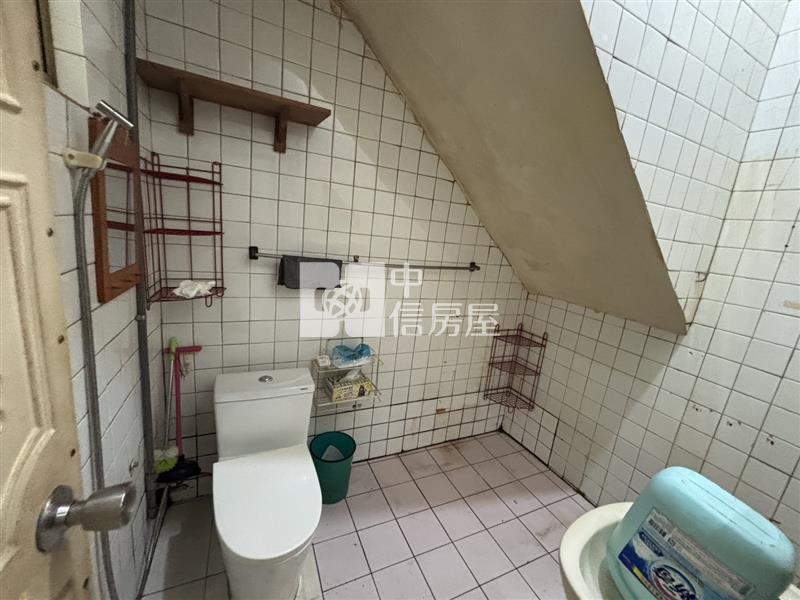 龍潭中興路透天房屋室內格局與周邊環境