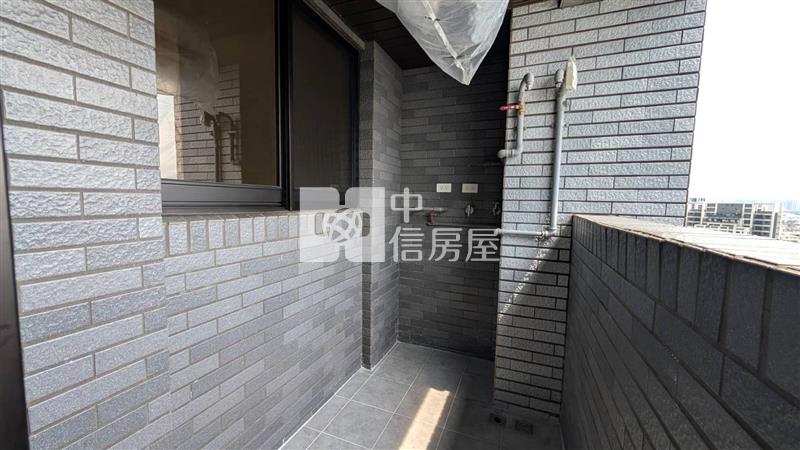 旱溪夜市 lalaport 全新未住視野兩房平車房屋室內格局與周邊環境