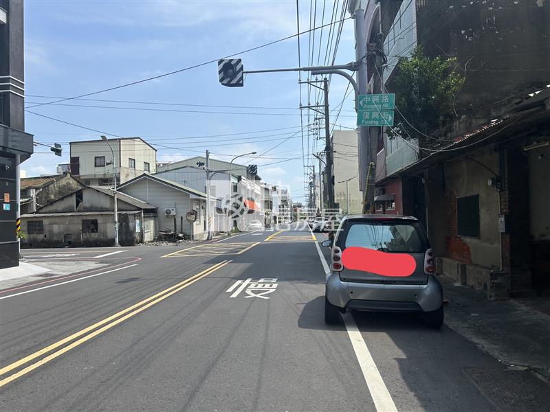 善化三民超優質買地送屋房屋室內格局與周邊環境