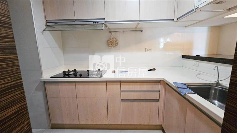 88龍鳳學院房屋室內格局與周邊環境