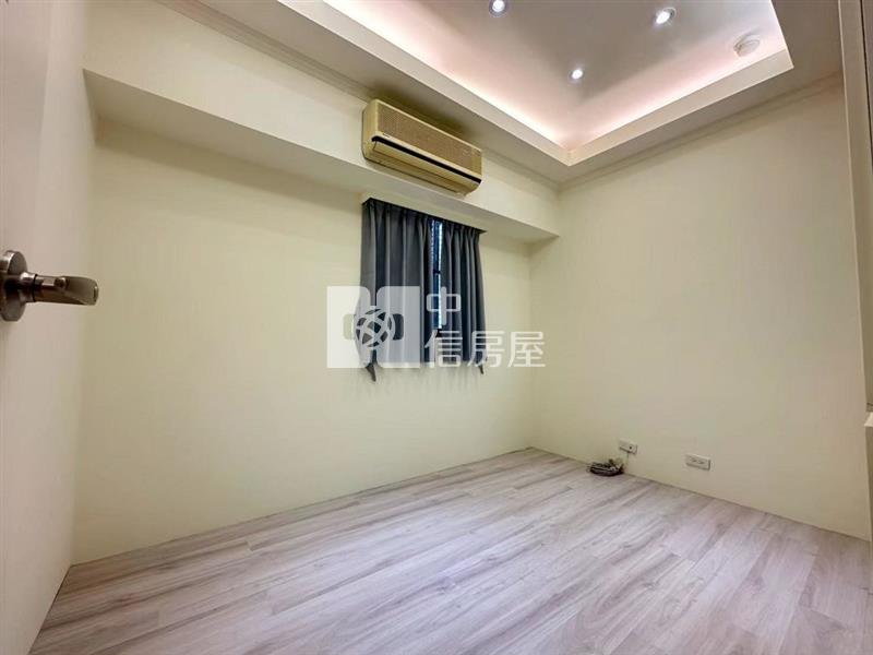 中壢高商新明夜市電梯大三房+平面車(中信卓越團隊)房屋室內格局與周邊環境