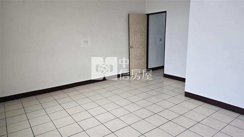 內壢前站透天店面房屋室內格局與周邊環境