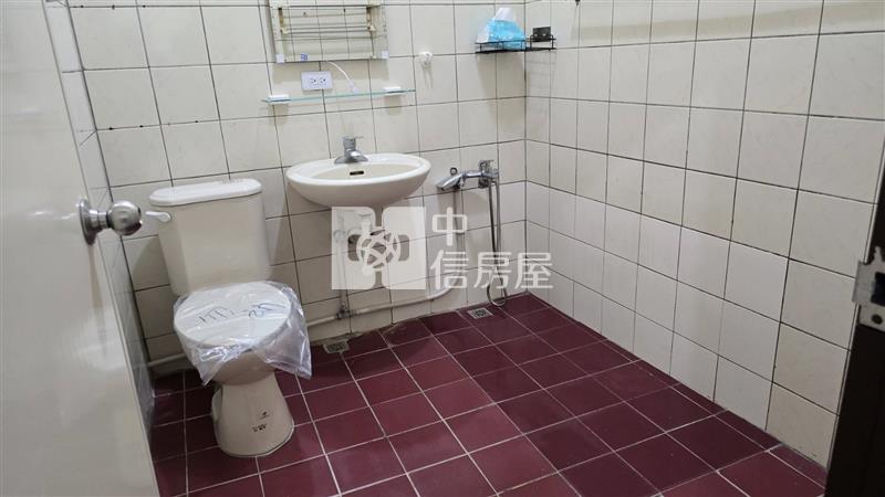 內壢前站透天店面房屋室內格局與周邊環境