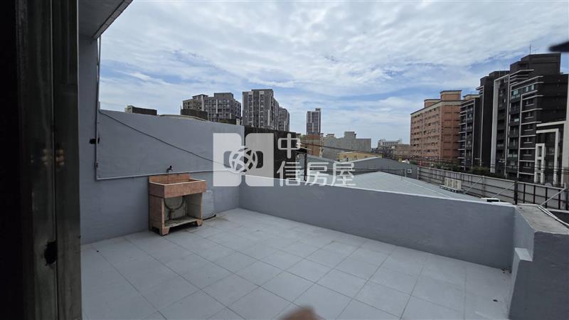 內壢前站透天店面房屋室內格局與周邊環境
