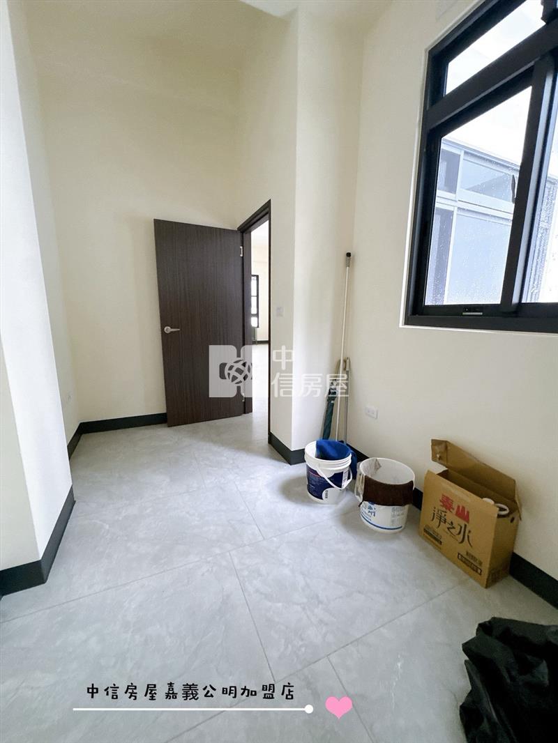 北港鎮灣內大面寬透天別墅房屋室內格局與周邊環境